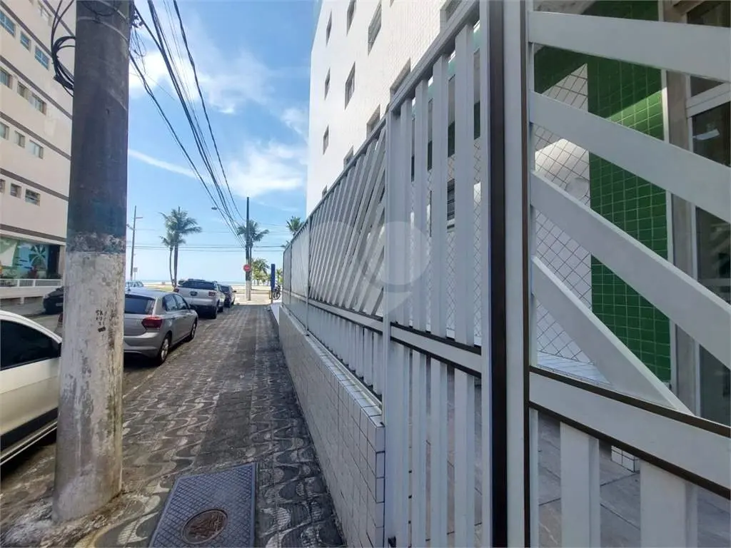 Apartamento para Venda em Praia Grande, Guilhermina, 1 dormitório, 1 banheiro, 1 vaga