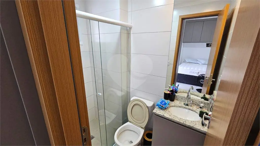 Apartamento para Venda em Praia Grande, Vila Tupi, 2 dormitórios, 1 suíte, 2 banheiros, 2 vagas