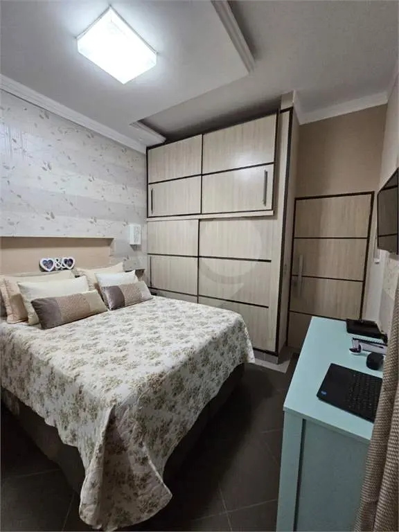 Casa para Venda em Praia Grande, Forte, 3 dormitórios, 1 suíte, 3 banheiros, 3 vagas