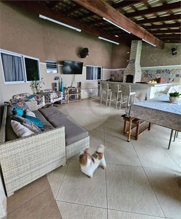 Casa para Venda em Praia Grande, Forte, 3 dormitórios, 1 suíte, 3 banheiros, 3 vagas