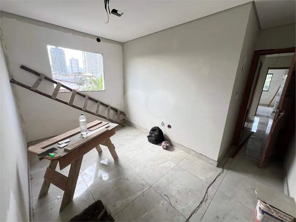 Casa para Venda em Praia Grande, Guilhermina, 3 dormitórios, 1 suíte, 2 banheiros, 1 vaga