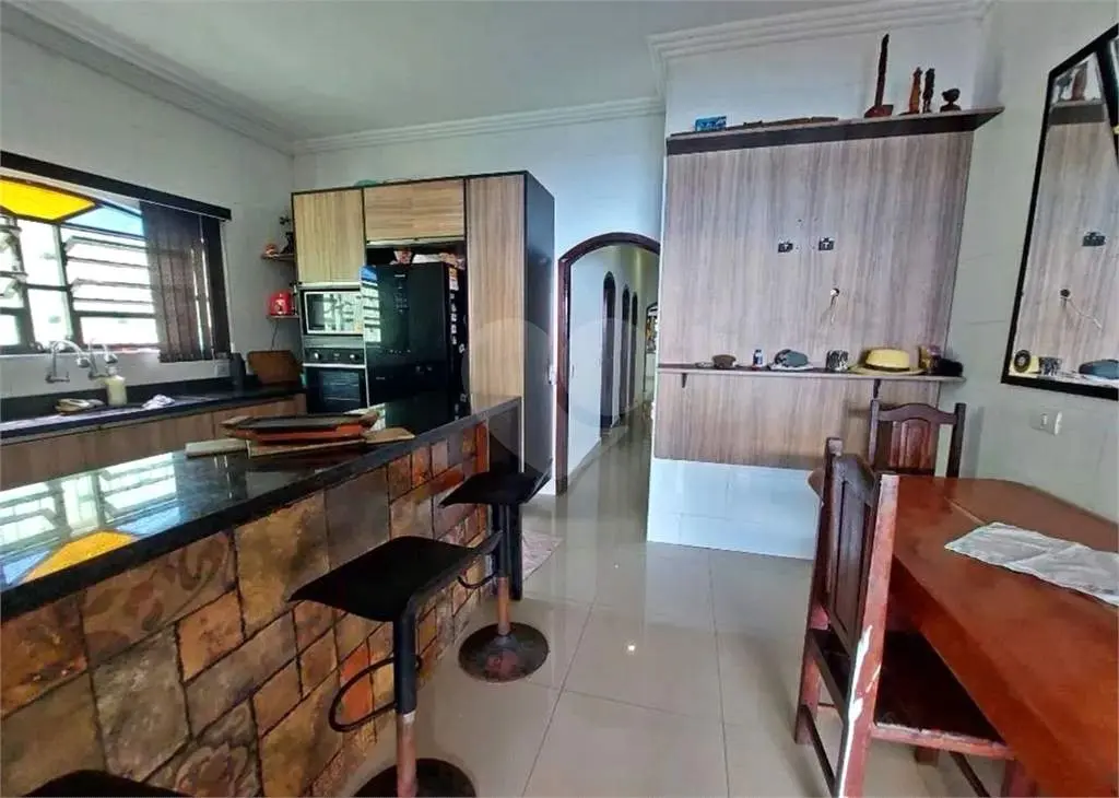 Casa para Venda em Praia Grande, Aviação, 4 dormitórios, 2 suítes, 3 banheiros, 3 vagas