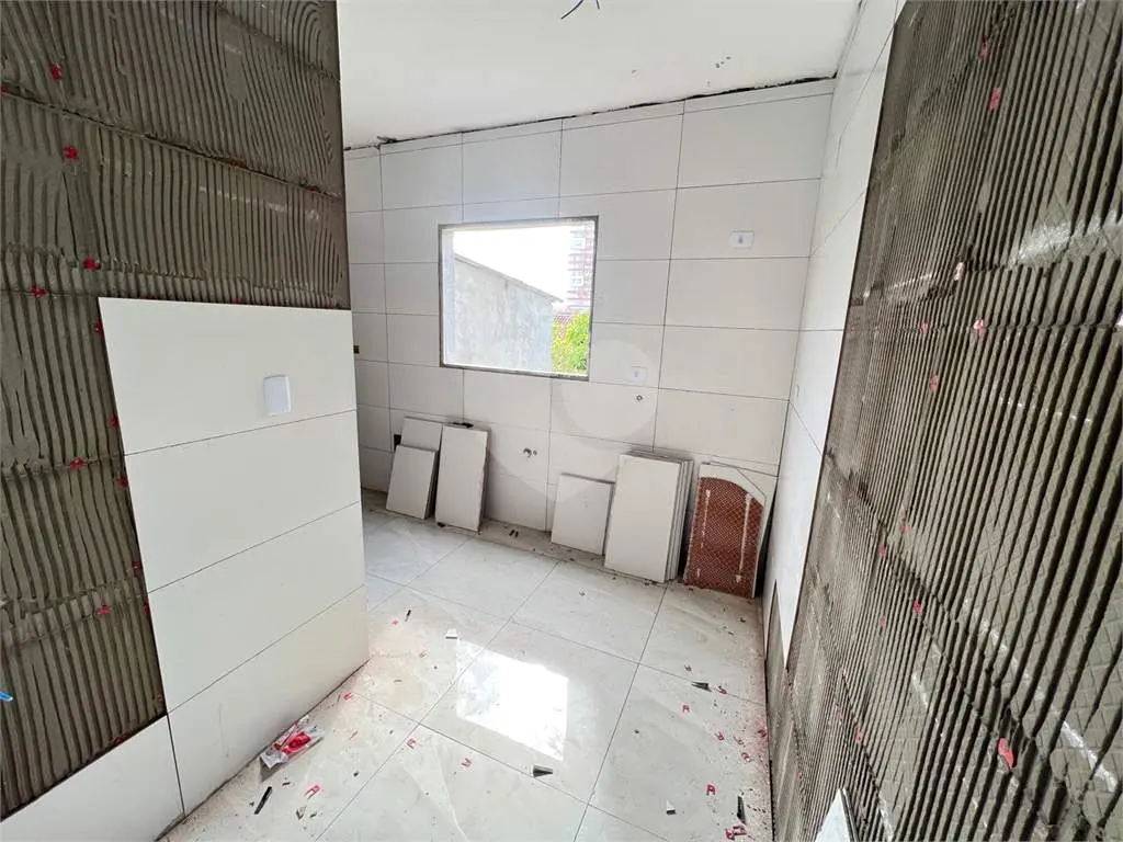 Casa para Venda em Praia Grande, Guilhermina, 3 dormitórios, 1 suíte, 2 banheiros, 1 vaga