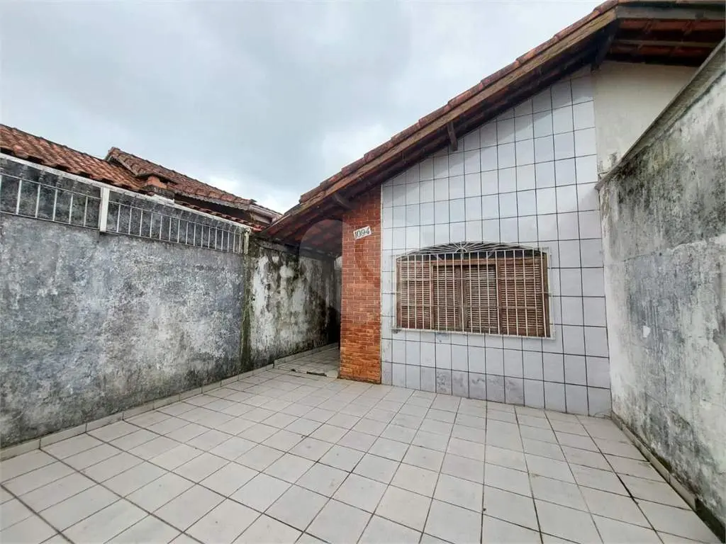 Casa para Venda em Praia Grande, Ocian, 2 dormitórios, 1 suíte, 2 banheiros, 2 vagas