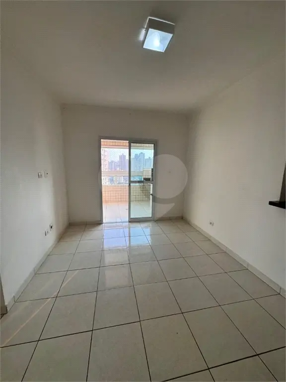Apartamento para Venda em Praia Grande, Aviação, 2 dormitórios, 2 suítes, 3 banheiros, 1 vaga
