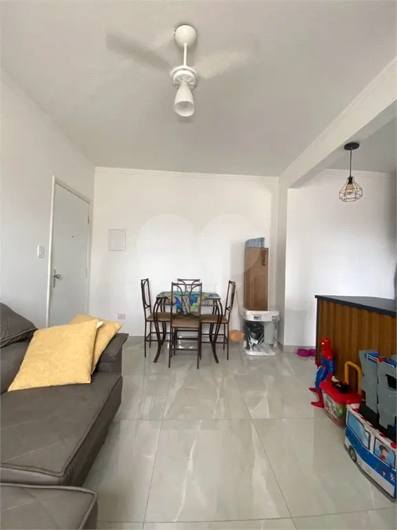 Apartamento para Venda em Praia Grande, Aviação, 1 dormitório, 1 banheiro, 1 vaga