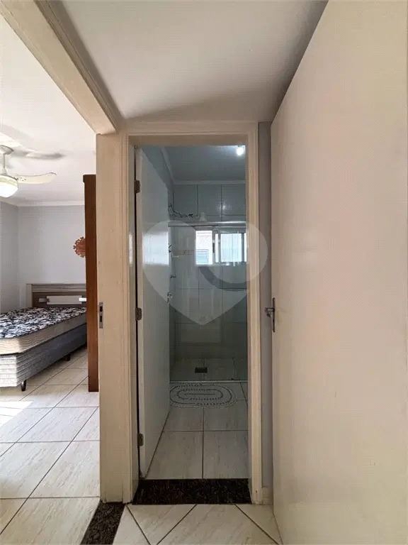 Apartamento para Venda em Praia Grande, Guilhermina, 1 dormitório, 1 banheiro, 1 vaga