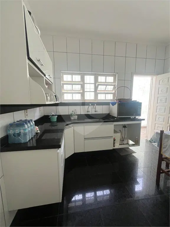 Casa para Venda em Praia Grande, Aviação, 2 dormitórios, 1 suíte, 2 banheiros, 2 vagas