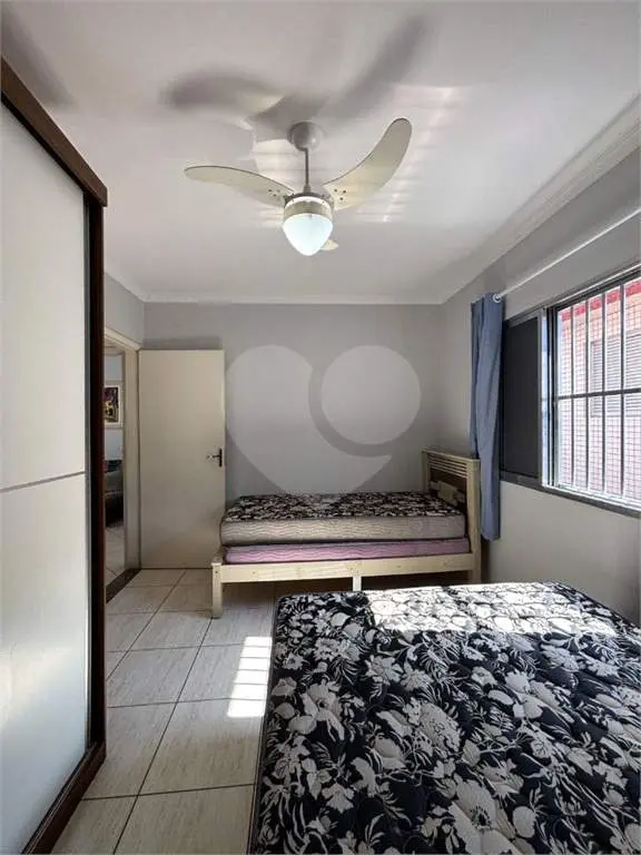 Apartamento para Venda em Praia Grande, Guilhermina, 1 dormitório, 1 banheiro, 1 vaga