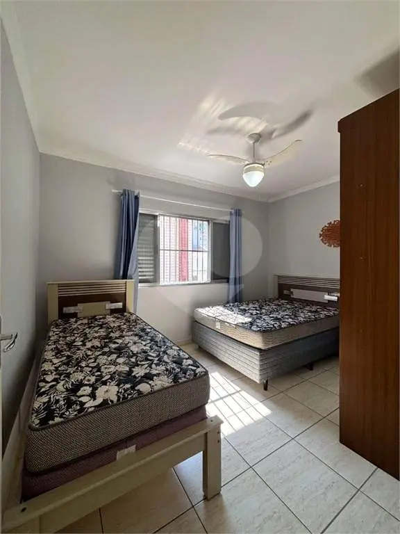 Apartamento para Venda em Praia Grande, Guilhermina, 1 dormitório, 1 banheiro, 1 vaga