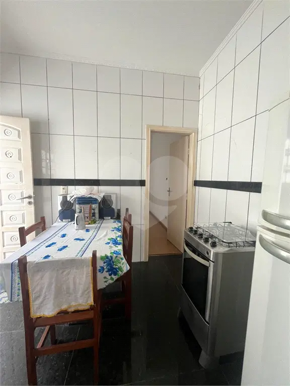 Casa para Venda em Praia Grande, Aviação, 2 dormitórios, 1 suíte, 2 banheiros, 2 vagas