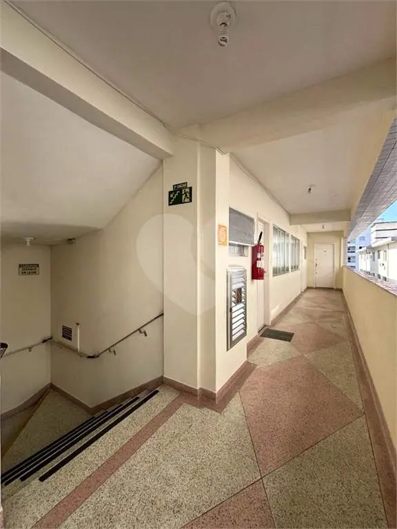 Apartamento para Venda em Praia Grande, Guilhermina, 1 dormitório, 1 banheiro, 1 vaga