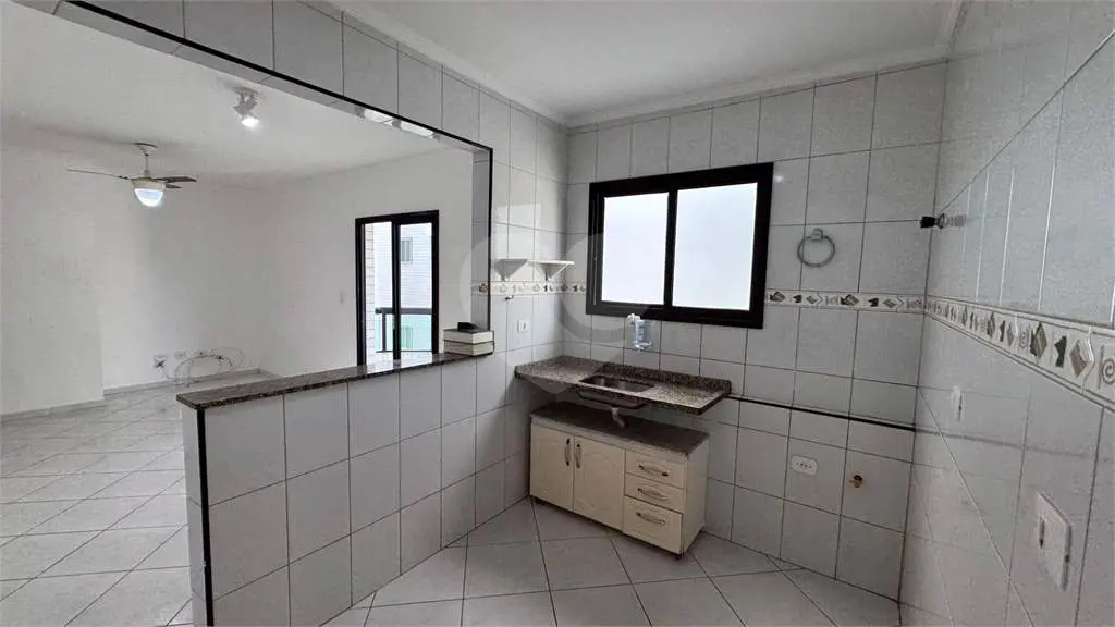 Apartamento para Venda em Praia Grande, Guilhermina, 1 dormitório, 1 banheiro, 1 vaga