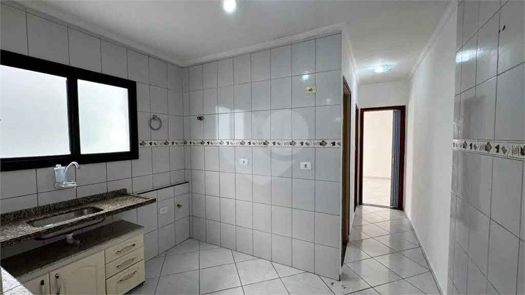 Apartamento para Venda em Praia Grande, Guilhermina, 1 dormitório, 1 banheiro, 1 vaga