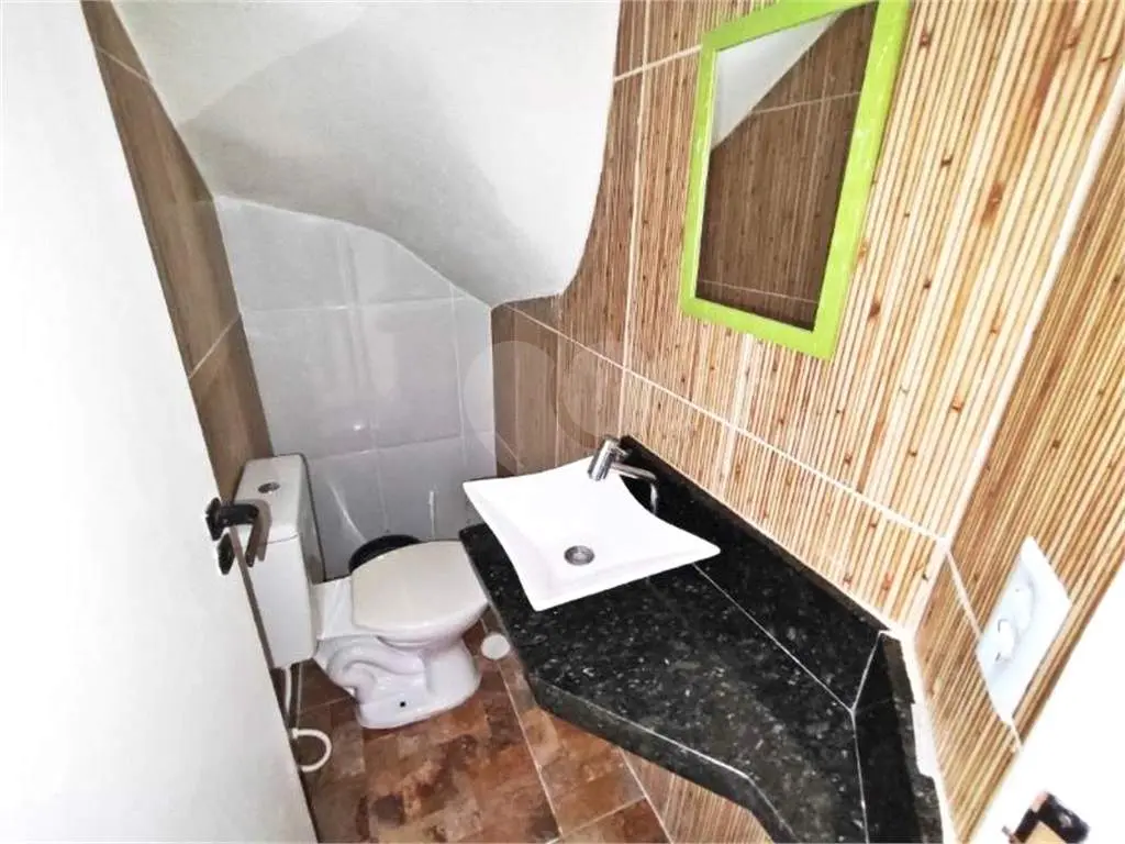 Casa para Venda em Praia Grande, Tupi, 2 dormitórios, 2 banheiros, 1 vaga