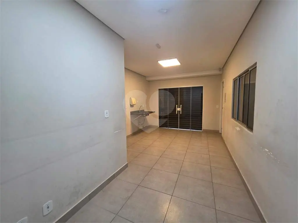 Comercial para Locação em Praia Grande, Aviação, 3 banheiros, 4 vagas