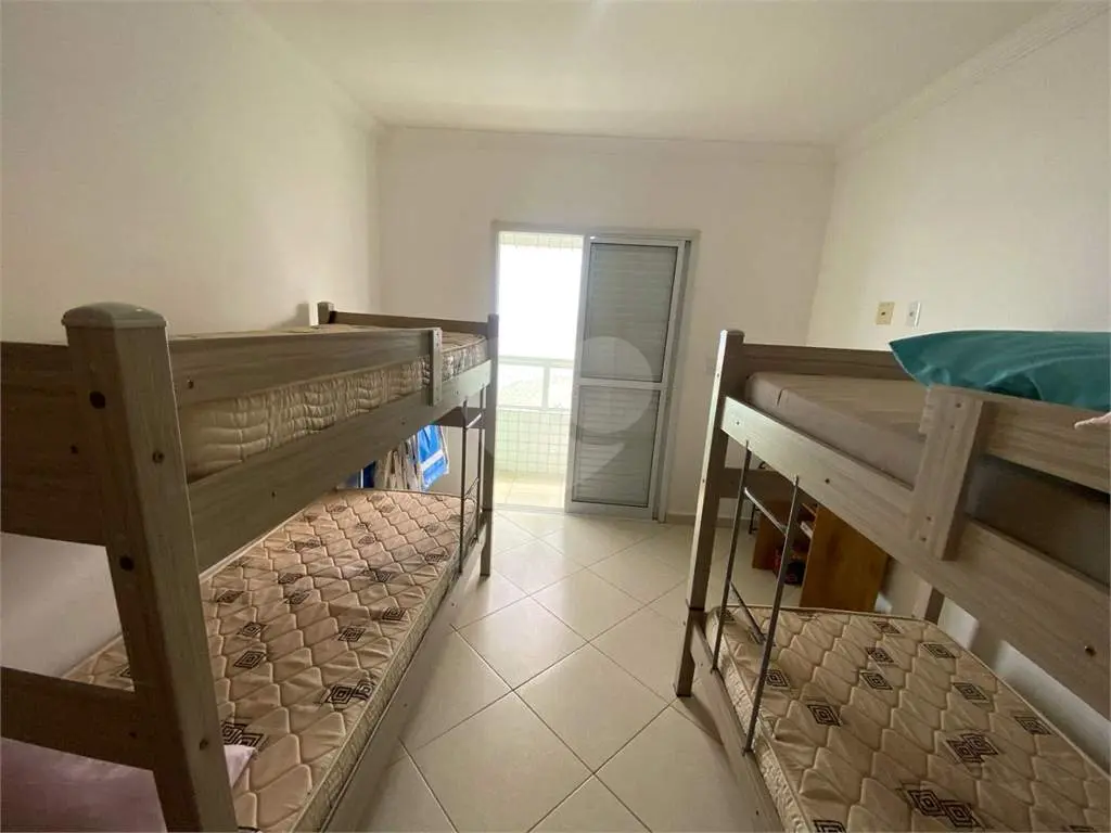 Apartamento para Venda em Praia Grande, Solemar, 2 dormitórios, 1 suíte, 1 banheiro, 1 vaga
