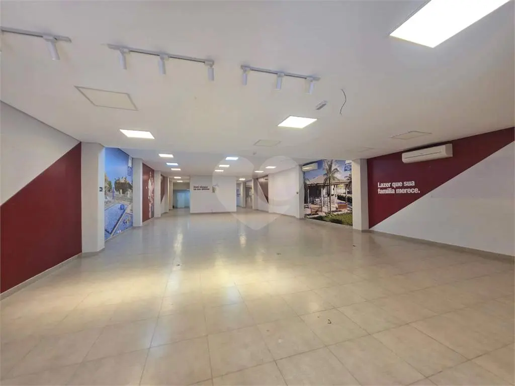 Comercial para Locação em Praia Grande, Aviação, 3 banheiros, 4 vagas