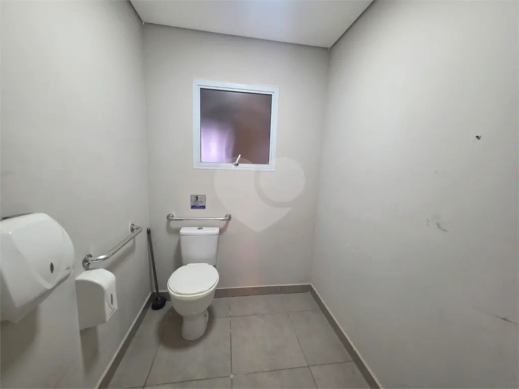 Comercial para Locação em Praia Grande, Aviação, 3 banheiros, 4 vagas