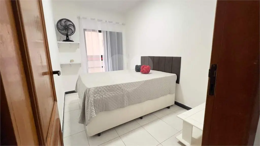 Apartamento para Venda em Praia Grande, Tupi, 3 dormitórios, 2 suítes, 3 banheiros, 2 vagas