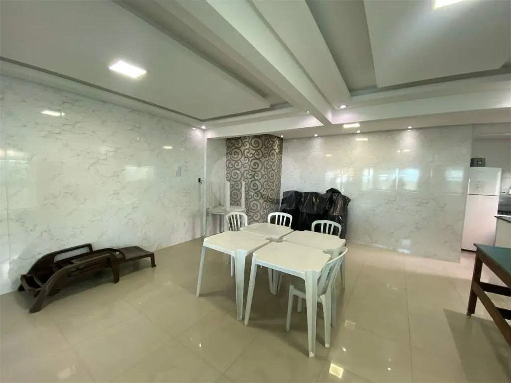 Apartamento para Venda em Praia Grande, Solemar, 2 dormitórios, 1 suíte, 1 banheiro, 1 vaga