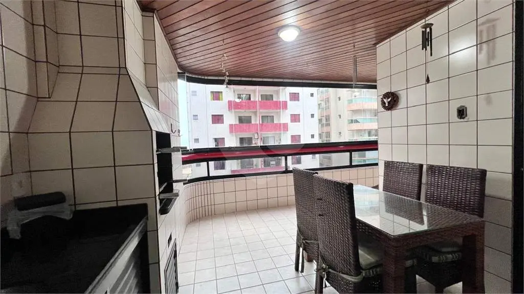 Apartamento para Venda em Praia Grande, Tupi, 3 dormitórios, 2 suítes, 3 banheiros, 2 vagas