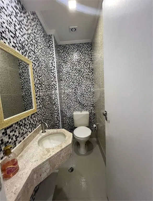 Apartamento para Venda em Praia Grande, Guilhermina, 4 dormitórios, 3 suítes, 5 banheiros, 2 vagas