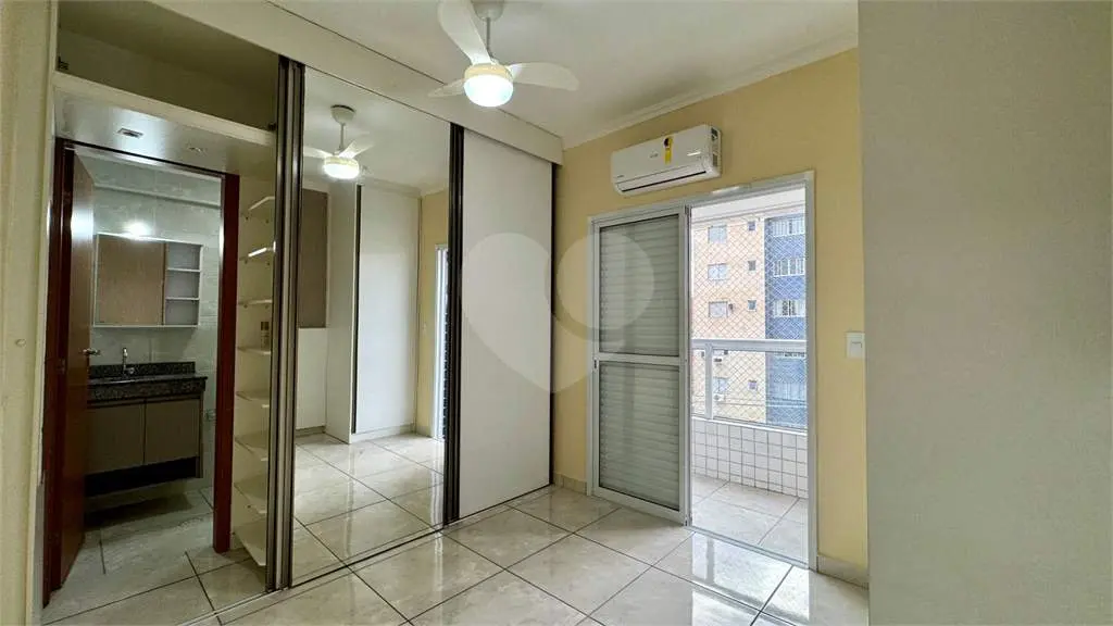 Apartamento para Venda em Praia Grande, Boqueirão, 2 dormitórios, 1 suíte, 2 banheiros, 1 vaga