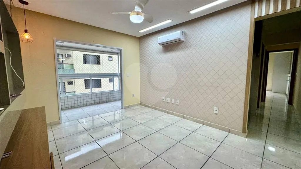 Apartamento para Venda em Praia Grande, Boqueirão, 2 dormitórios, 1 suíte, 2 banheiros, 1 vaga