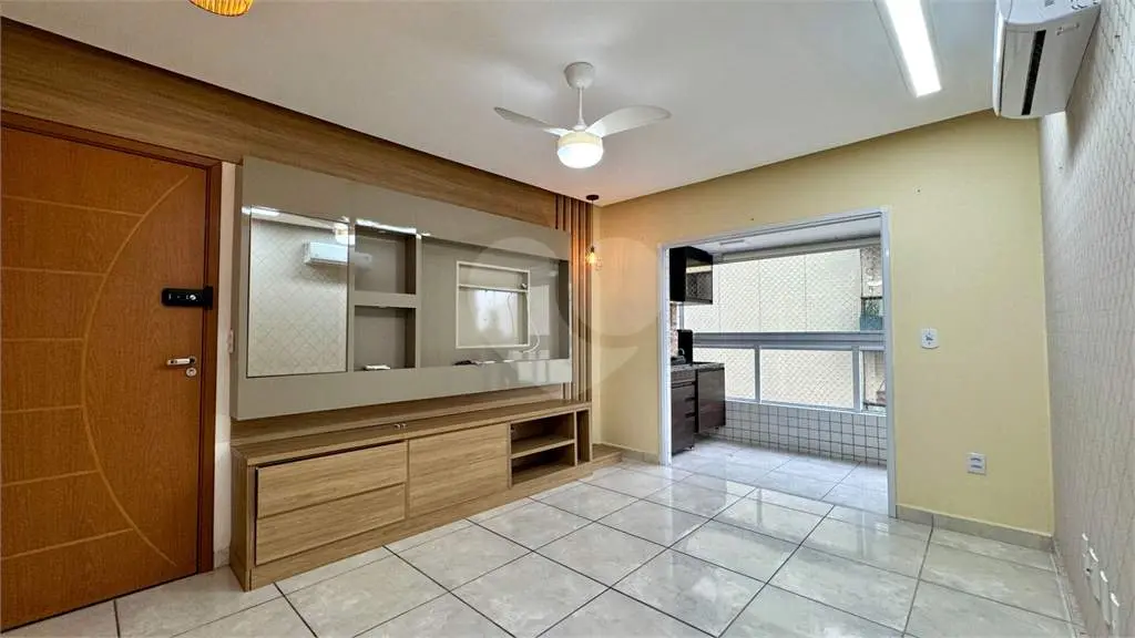 Apartamento para Venda em Praia Grande, Boqueirão, 2 dormitórios, 1 suíte, 2 banheiros, 1 vaga