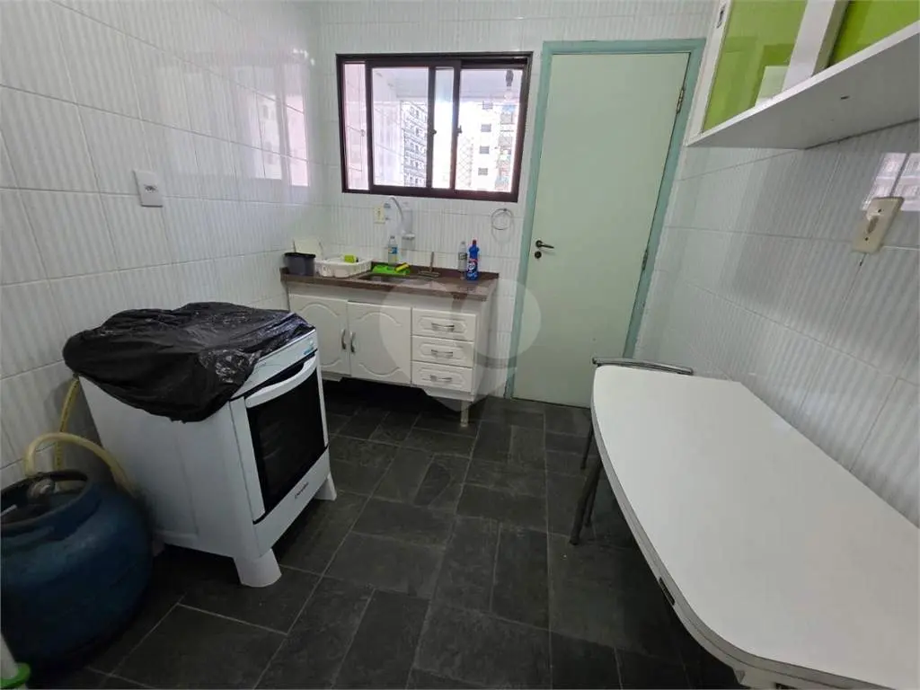 Apartamento para Venda em Praia Grande, Aviação, 1 dormitório, 1 banheiro, 1 vaga