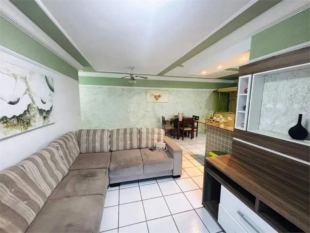 Apartamento para Venda em Praia Grande, Caiçara, 2 dormitórios, 1 suíte, 2 banheiros, 1 vaga