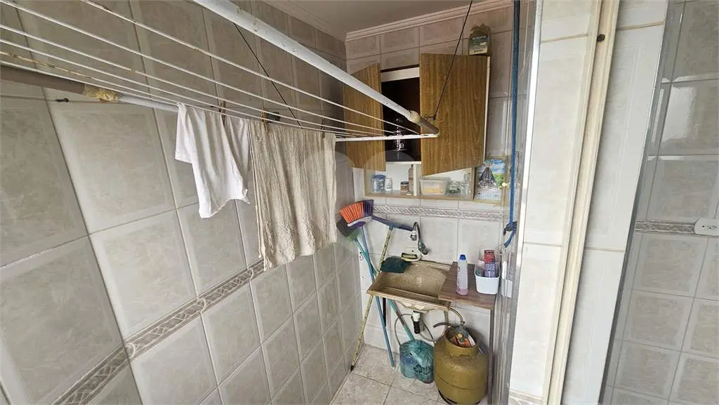 Apartamento para Venda em Praia Grande, Caiçara, 2 dormitórios, 1 suíte, 1 banheiro, 1 vaga