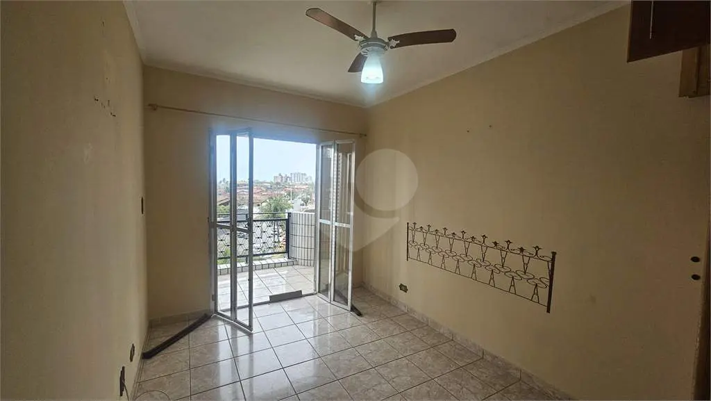 Apartamento para Venda em Praia Grande, Caiçara, 2 dormitórios, 1 suíte, 1 banheiro, 1 vaga