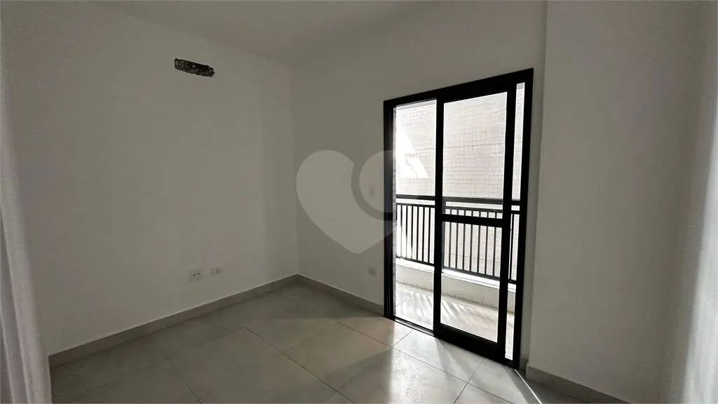 Apartamento para Venda em Praia Grande, Tupi, 2 dormitórios, 1 suíte, 2 banheiros, 1 vaga