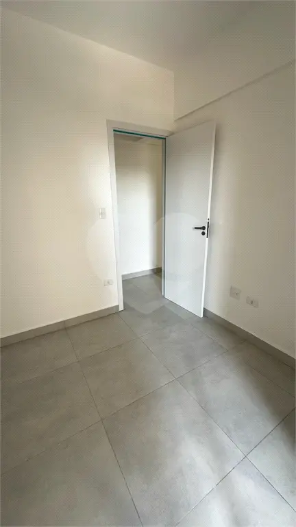Apartamento para Venda em Praia Grande, Tupi, 2 dormitórios, 1 suíte, 2 banheiros, 1 vaga