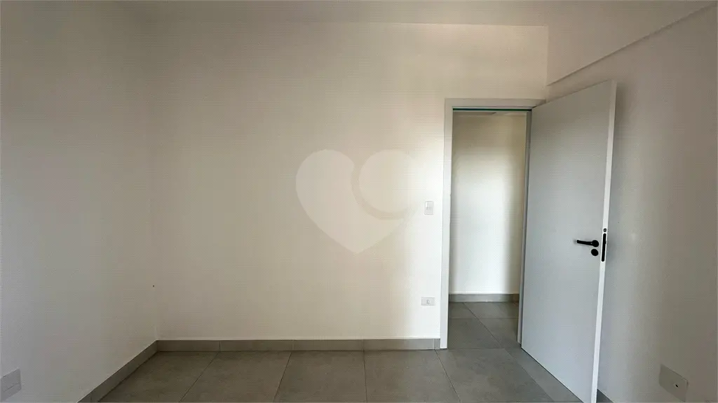 Apartamento para Venda em Praia Grande, Tupi, 2 dormitórios, 1 suíte, 2 banheiros, 1 vaga