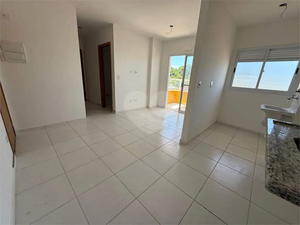 Apartamento para Venda em Praia Grande, Boqueirão, 2 dormitórios, 1 suíte, 2 banheiros, 1 vaga