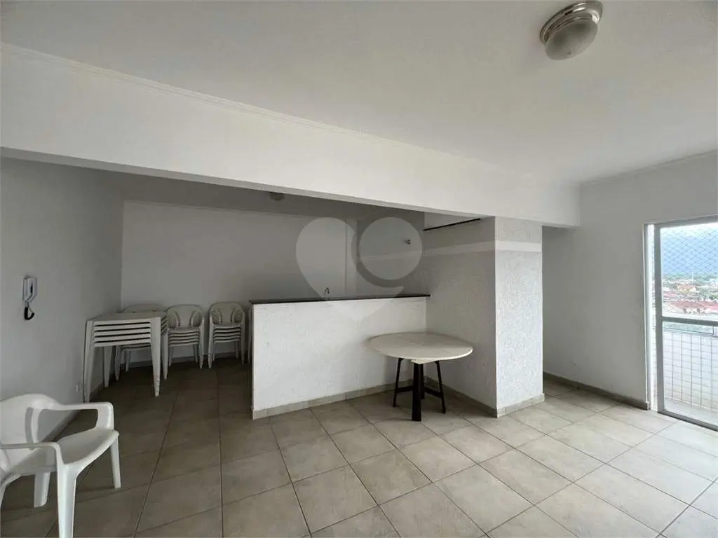 Apartamento para Venda em Praia Grande, Caiçara, 1 dormitório, 1 banheiro, 1 vaga