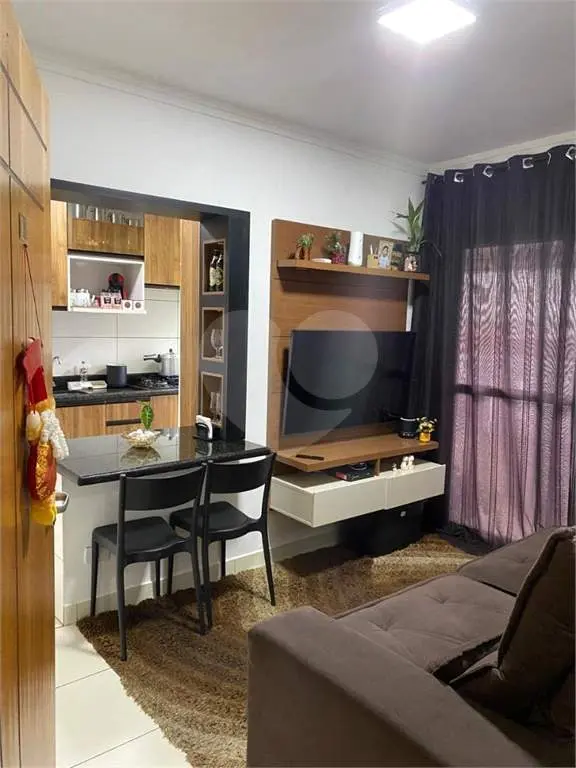Apartamento para Venda em Praia Grande, Caiçara, 2 dormitórios, 1 suíte, 2 banheiros, 1 vaga