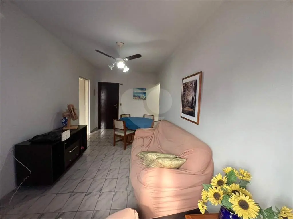 Apartamento para Venda em Praia Grande, Caiçara, 1 dormitório, 1 banheiro, 1 vaga