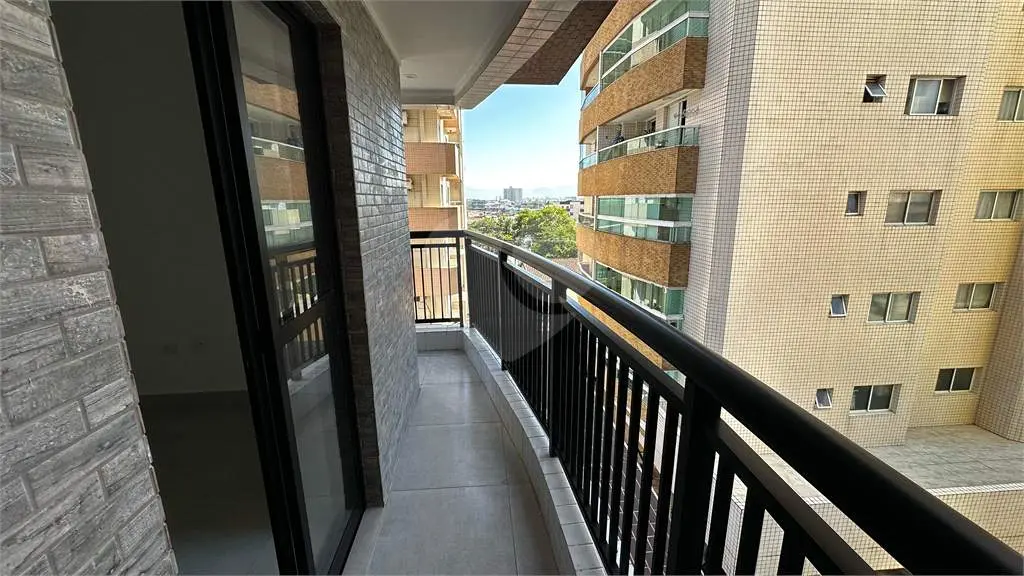 Apartamento para Venda em Praia Grande, Tupi, 2 dormitórios, 1 suíte, 2 banheiros, 1 vaga