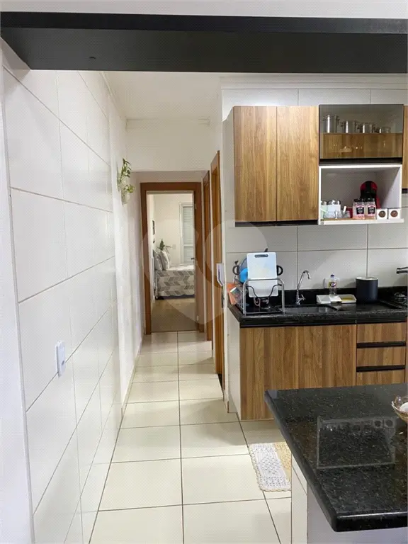 Apartamento para Venda em Praia Grande, Caiçara, 2 dormitórios, 1 suíte, 2 banheiros, 1 vaga