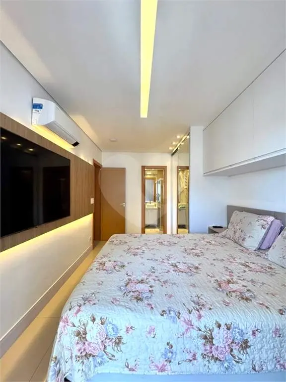 Apartamento para Venda em Praia Grande, Boqueirão, 3 dormitórios, 2 suítes, 3 banheiros, 2 vagas
