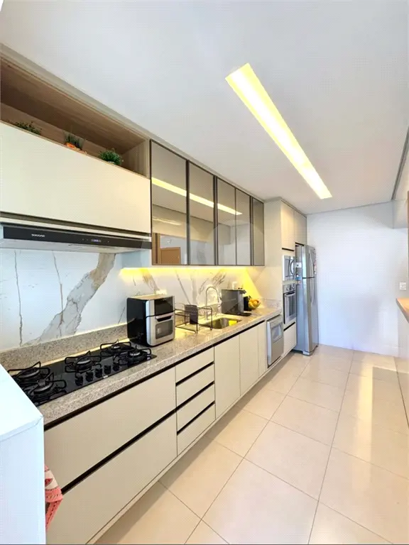 Apartamento para Venda em Praia Grande, Boqueirão, 3 dormitórios, 2 suítes, 3 banheiros, 2 vagas