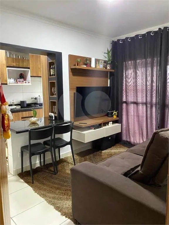 Apartamento para Venda em Praia Grande, Caiçara, 2 dormitórios, 1 suíte, 2 banheiros, 1 vaga