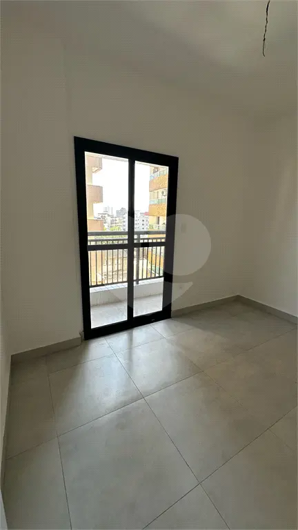 Apartamento para Venda em Praia Grande, Tupi, 2 dormitórios, 1 suíte, 2 banheiros, 1 vaga