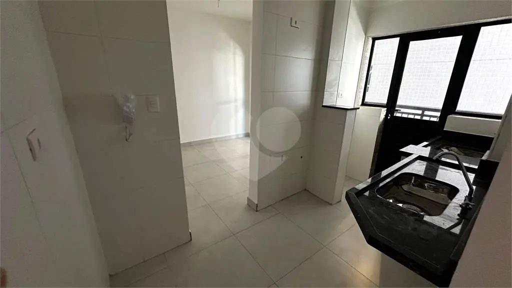 Apartamento para Venda em Praia Grande, Tupi, 2 dormitórios, 1 suíte, 2 banheiros, 1 vaga