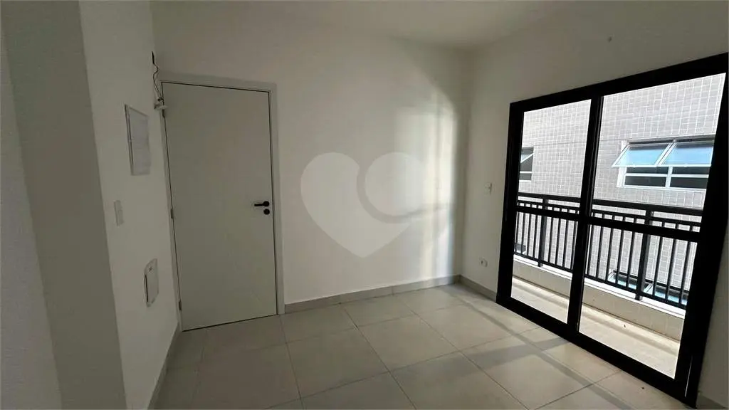 Apartamento para Venda em Praia Grande, Tupi, 2 dormitórios, 1 suíte, 2 banheiros, 1 vaga