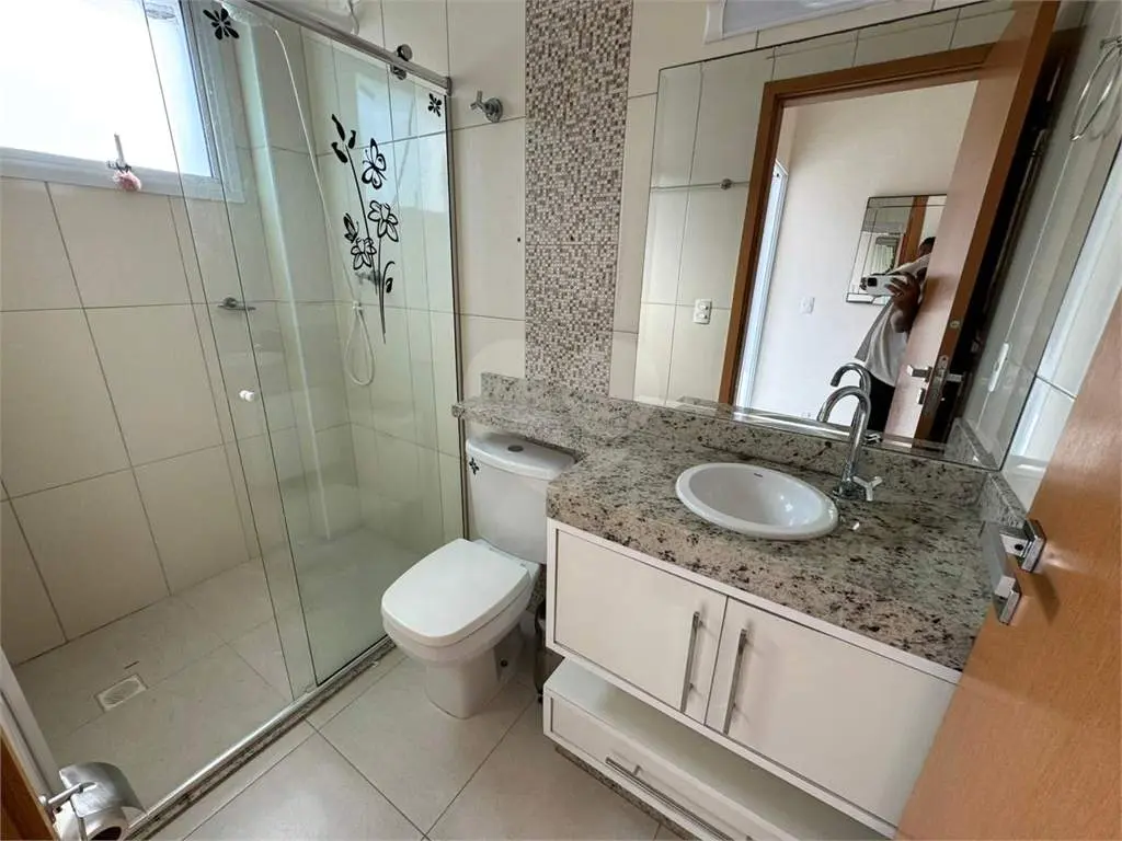 Apartamento para Venda em Praia Grande, Ocian, 2 dormitórios, 2 suítes, 2 banheiros, 1 vaga